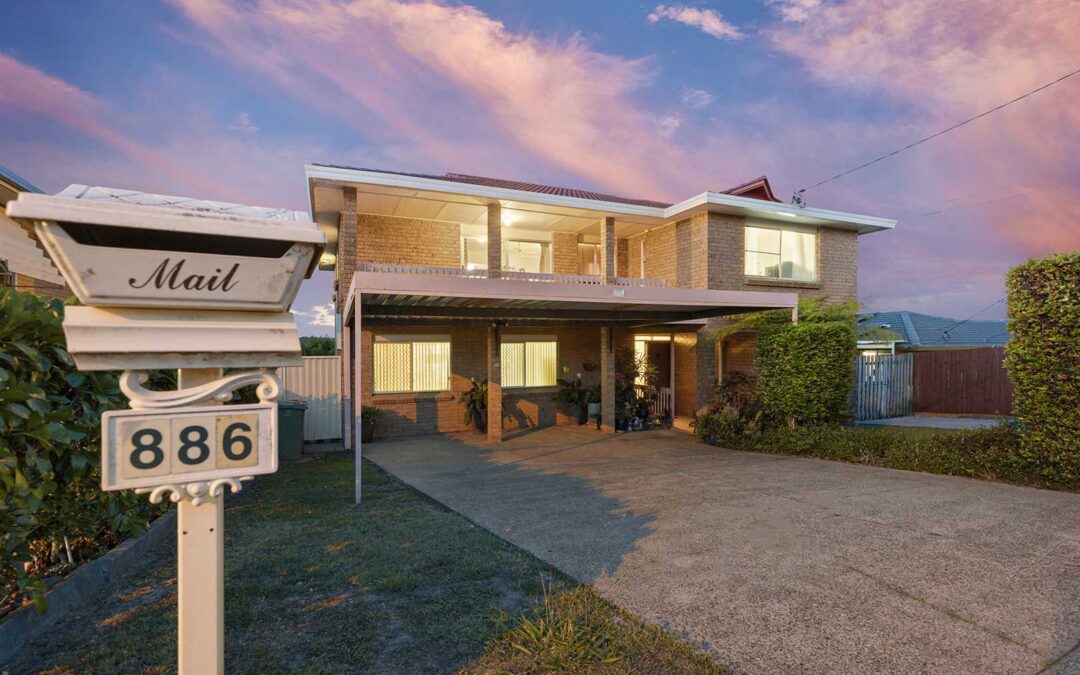 Roomy residence in Rochedale South