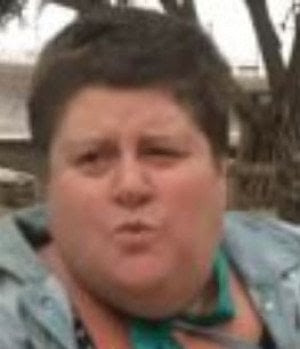 Police search for missing Crestmead woman