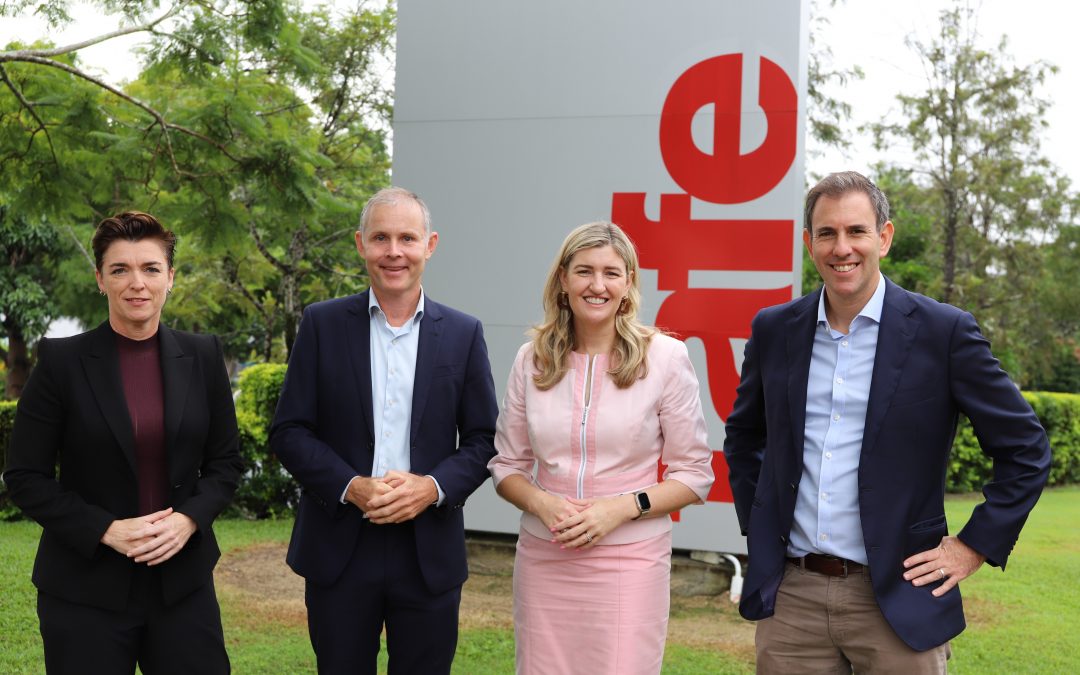 Labor promises to fund Loganlea skills laboratory on the TAFE campus