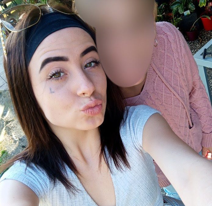 Police search for missing Loganholme girl